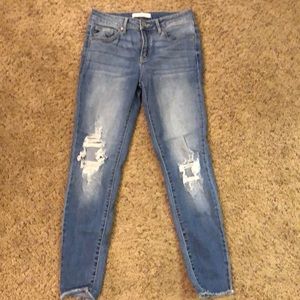 KanCan Destroyed Skinny Jeans